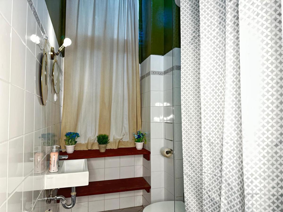 Studio Apartment In Attraktiver Und Zentraler Lage Berlin Ngoại thất bức ảnh